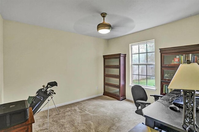 Building Photo - 780 Whippoorwill Dr