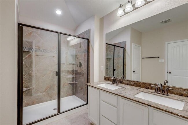 Building Photo - 404 Buttercup Creek Blvd