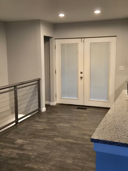 French DBL doors w_built in blinds - 8731 Field Way