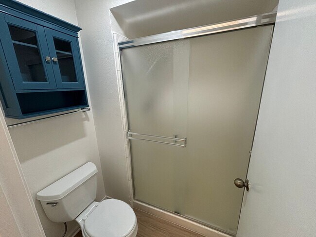 Building Photo - Spacious 2-Bedroom Condo with Loft & Resor...