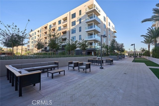 Building Photo - 3201 Rivington