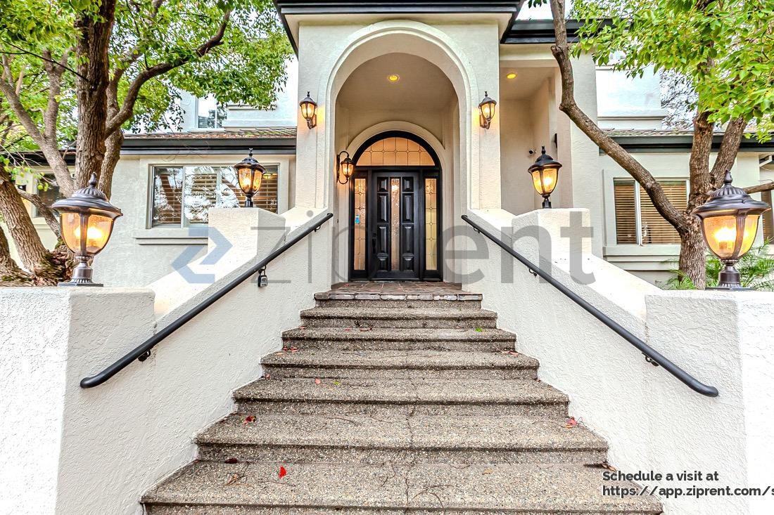 Building Photo - 1712 Carnegie Way