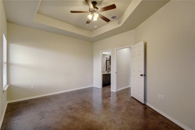 Building Photo - 467 Jack Rabbit Ln