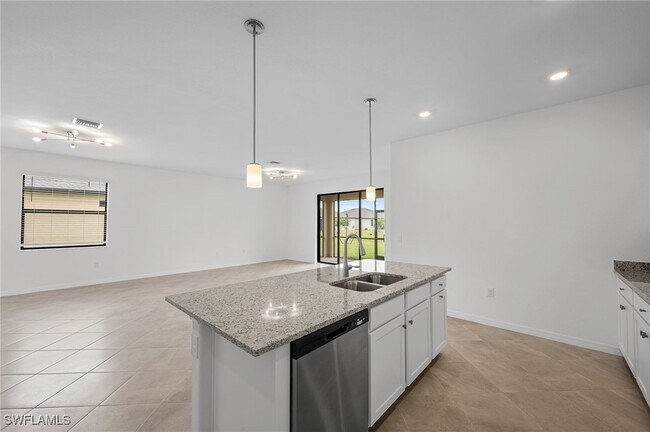 Building Photo - 15019 Palamos Cir