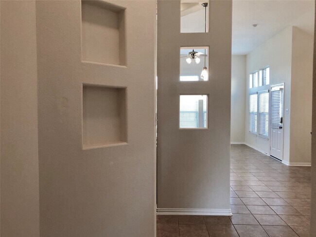 Building Photo - 2519 Horned Owl Dr