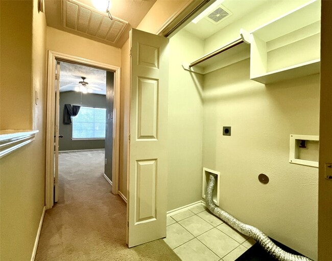 Building Photo - 16219 Sandy Path Ln