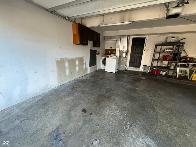 Building Photo - 8392 Punto Alto Dr