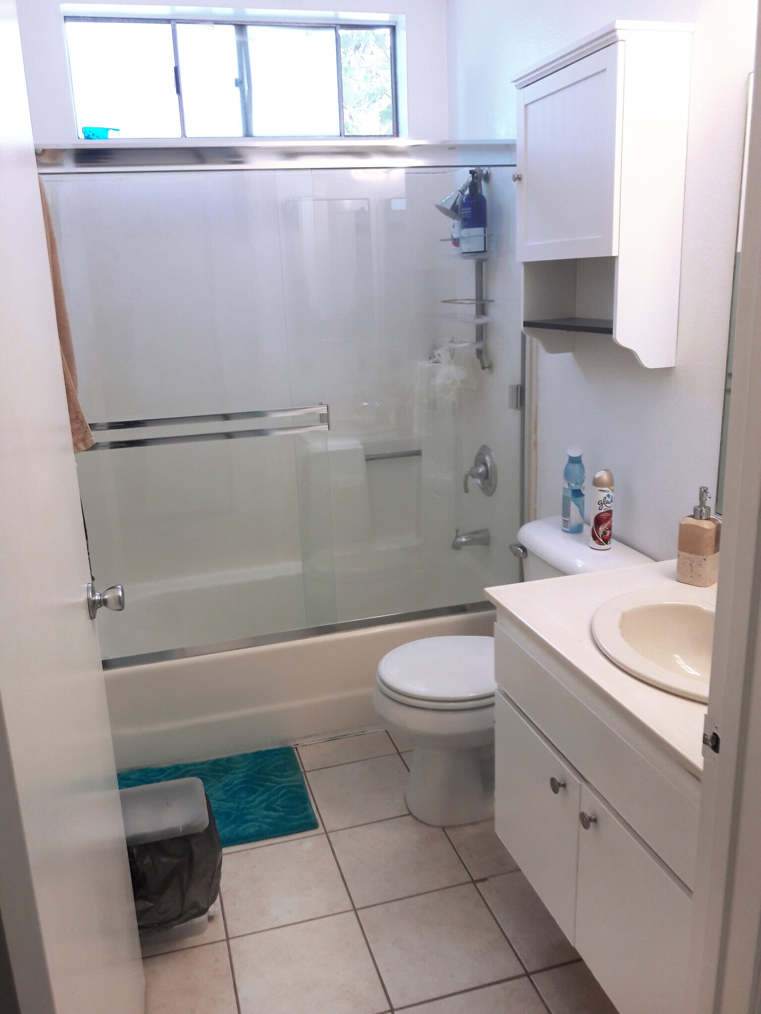 Bathroom - 2339 Lillyvale Ave