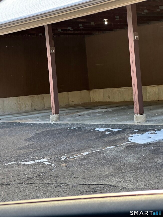 Building Photo - 449 S Main St