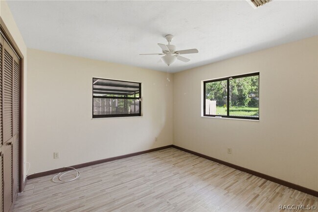 Building Photo - 3632 N Honeylocust Dr