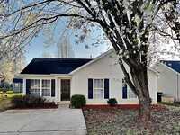 Building Photo - Bright & Easy-Living Home with Vaulted Cei...