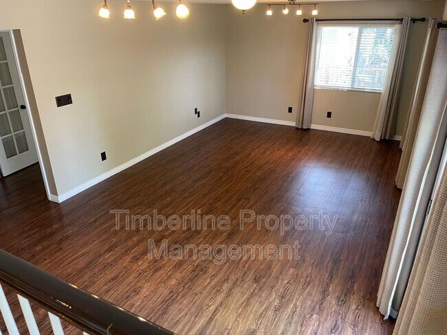 Building Photo - 8322 Radcliff Dr