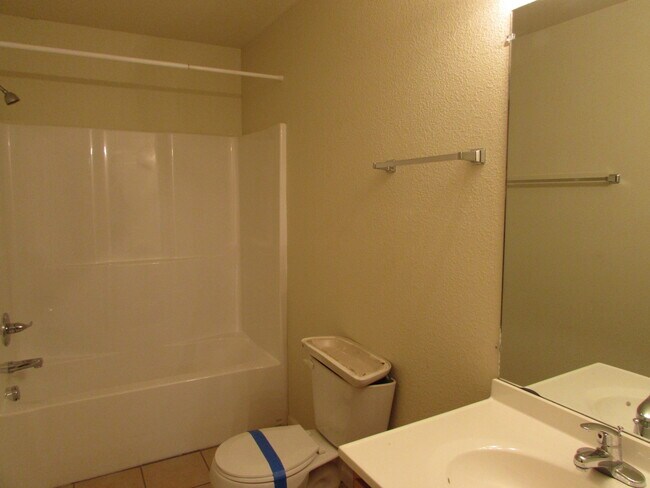 Building Photo - 20979 Harbor Ln
