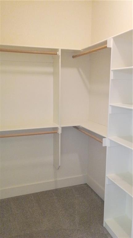 Building Photo - 1610 Sweetbriar Way