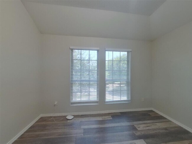 Building Photo - 11430 Ryan Court