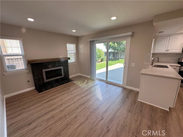 Building Photo - 10279 Candlewood St
