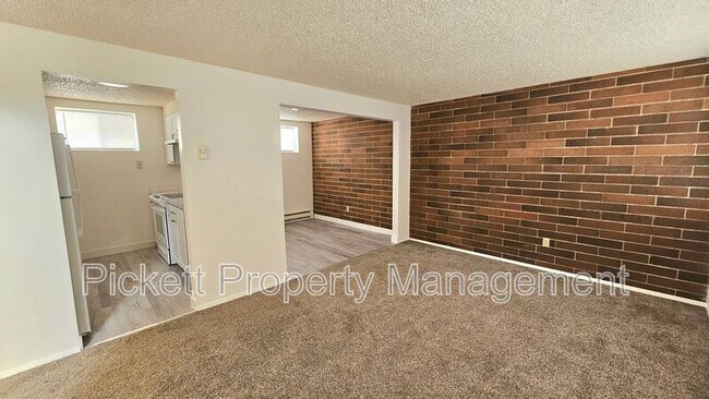 Building Photo - 1615 Trenton Ave