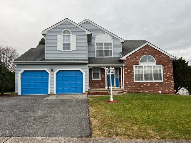 Building Photo - Lovely Bethlehem Township single family ho...