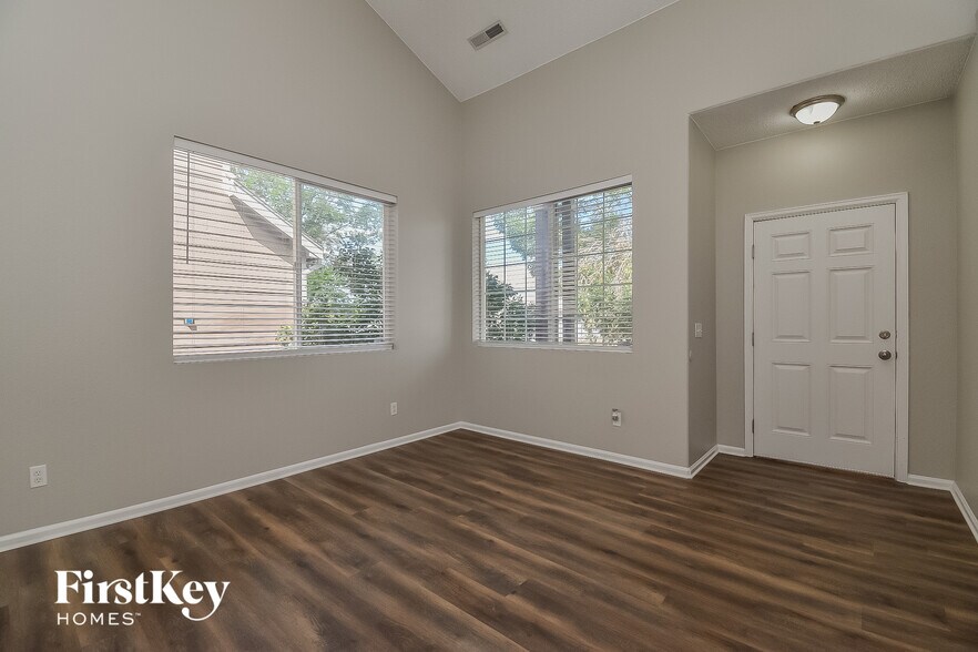 Building Photo - 4545 Settlement Way