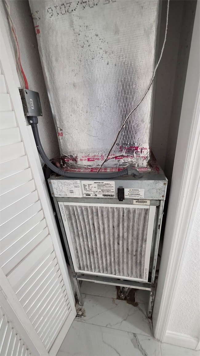 Building Photo - 5332 NW 18th St