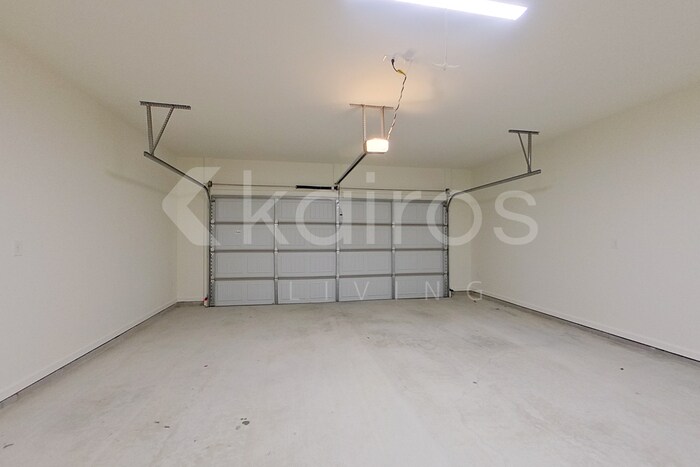 Building Photo - 110 Hendrix Rd