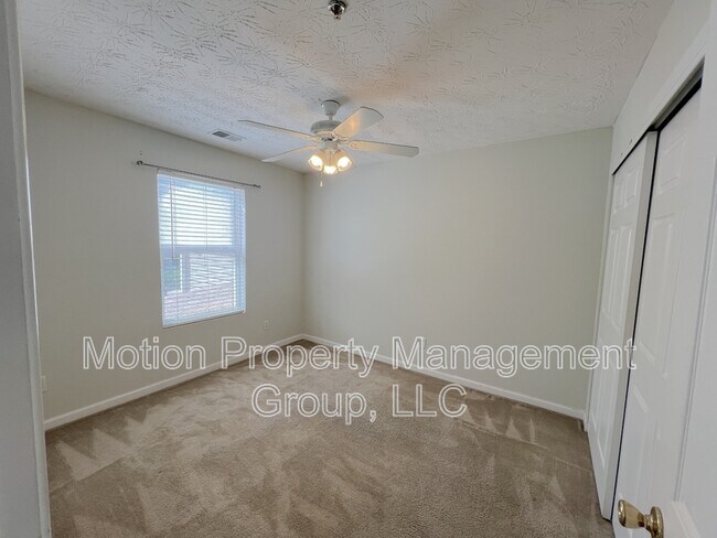 Building Photo - 158 Ellis Drive