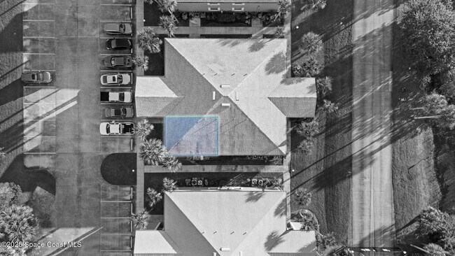 Building Photo - 4133 Cedar Creek Cir