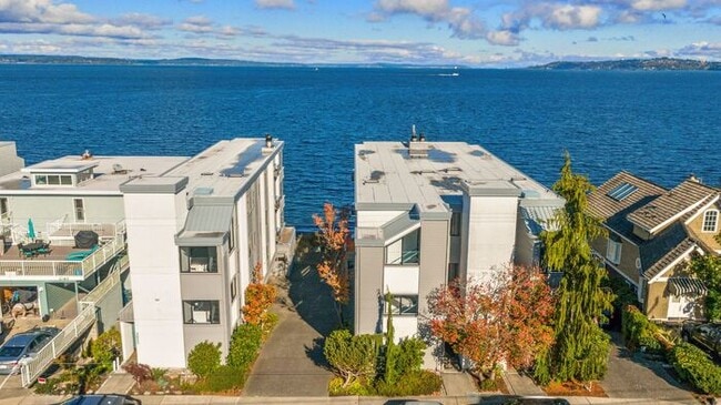 Building Photo - Stunning ALKI WATERFRONT Condo Overlooking Majestic Puget Sound!