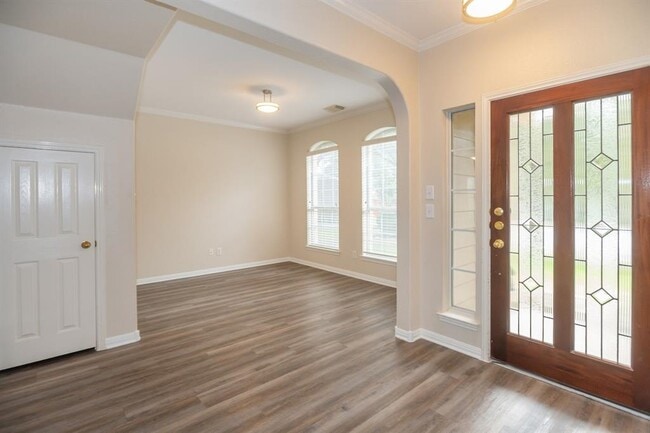 Building Photo - 13416 Anacapo Cove
