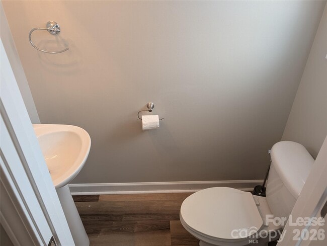 Building Photo - 174 Singleton Rd