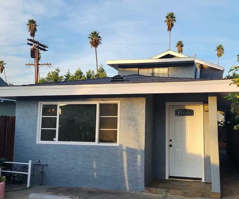 Building Photo - 6431 Roble Ave