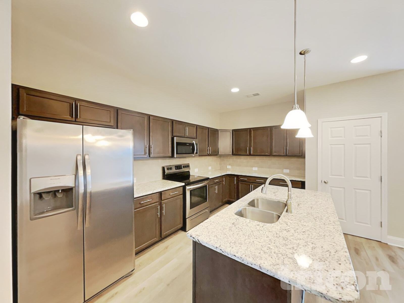 Building Photo - 1139 Westgate Dr