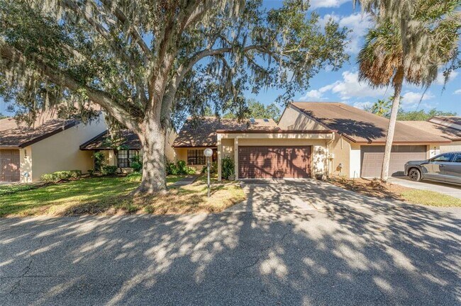 Building Photo - 4240 Creekwood Ln