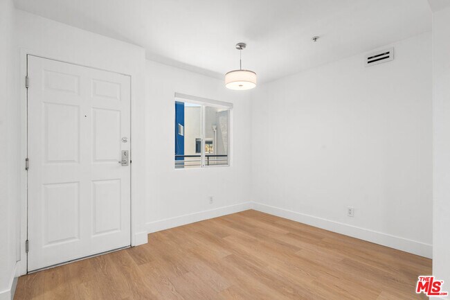 Building Photo - 16100 Sunset Blvd