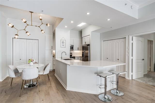Building Photo - 3225 Turtle Creek Blvd