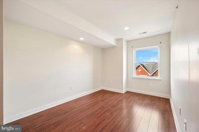 Building Photo - 1421 N 18th St