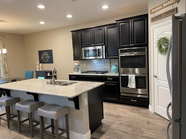 kitchen - 10647 Marble Arch St