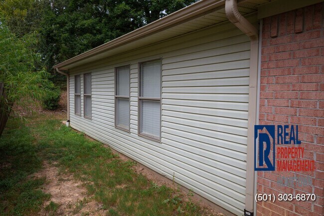 Building Photo - 104 Austin Ln