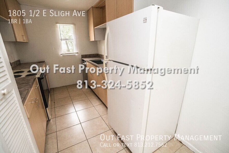 Building Photo - 1805 1/2 E Sligh Ave-