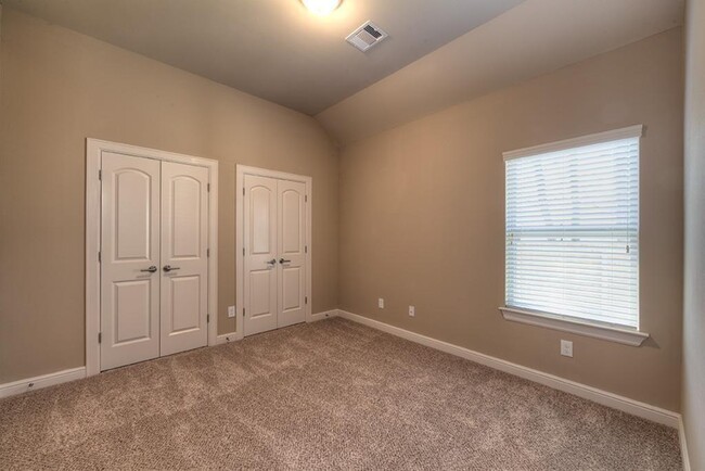 Building Photo - 11419 Alcott Dr