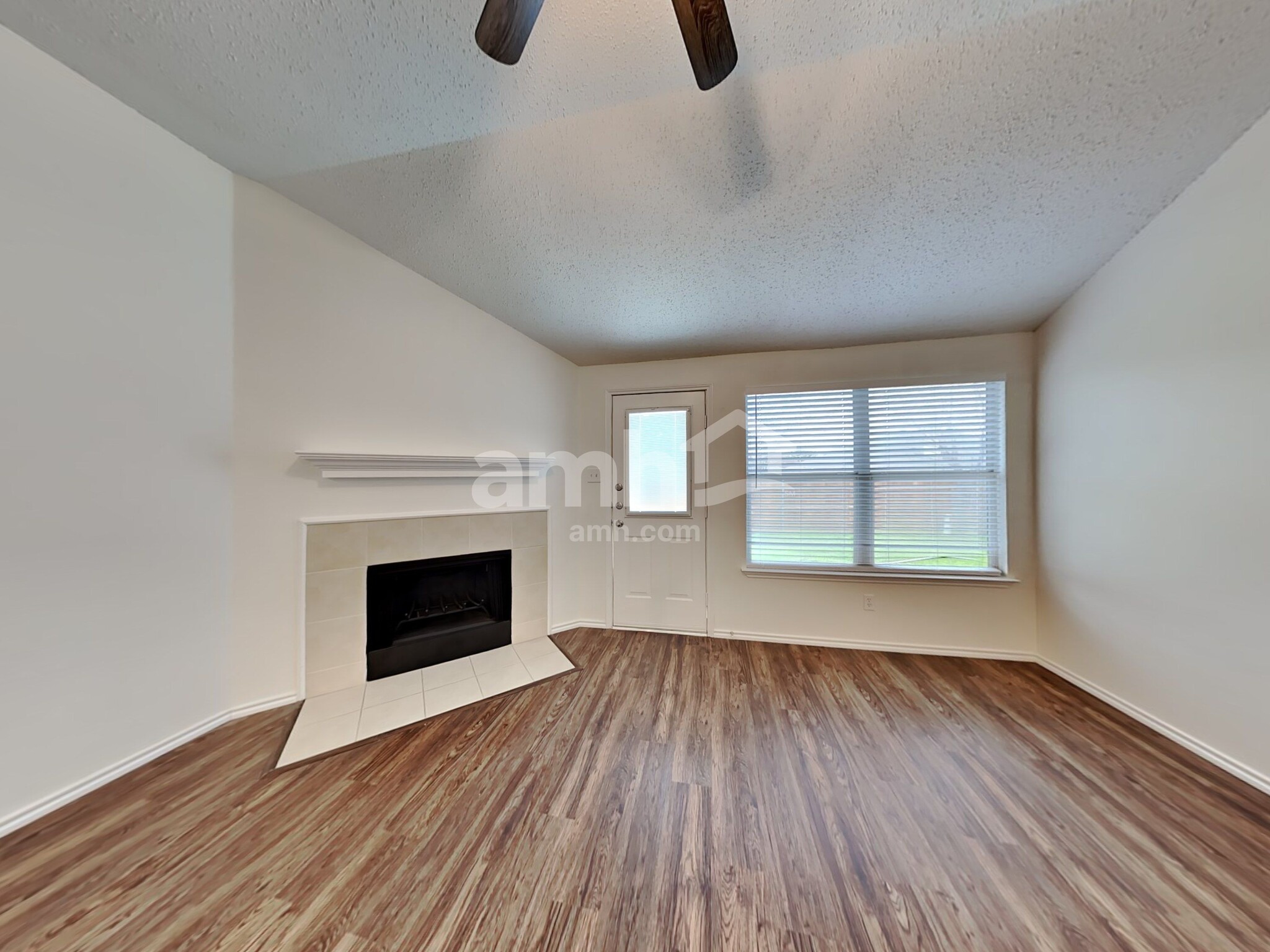 Building Photo - 1041 McKavett Dr