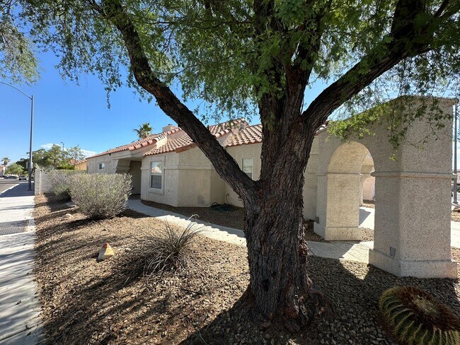 Building Photo - Alta View Estate