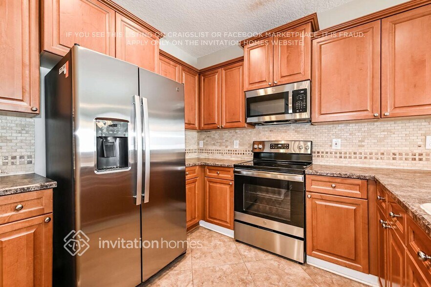 Building Photo - 6205 Whitsbury Ct