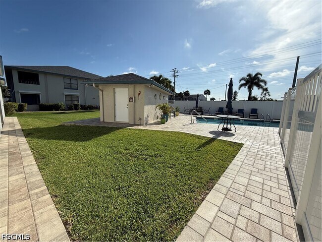 Building Photo - 123 SW 47th Terrace