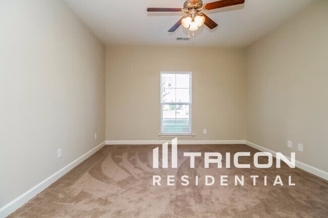 Building Photo - 2175 Cason Ln