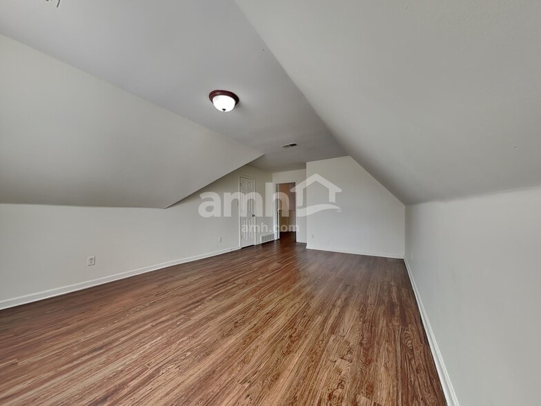 Building Photo - 11216 Arlington Trace Dr