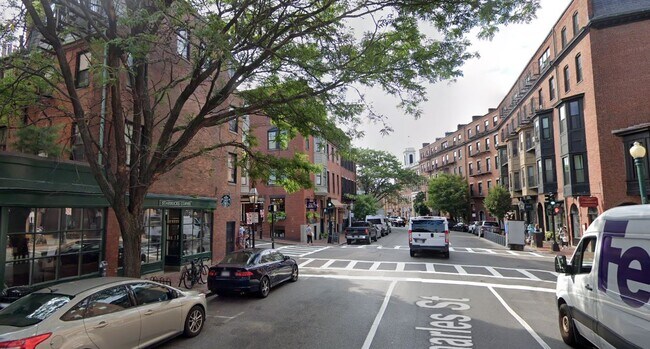 Building Photo - 101 Charles St