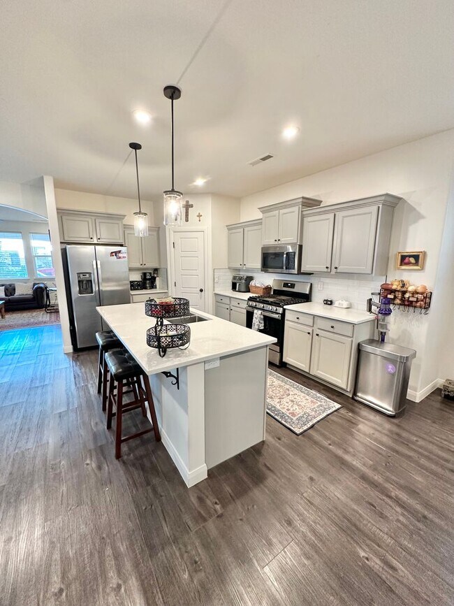 Building Photo - 5684 S Adobe Sun Dr