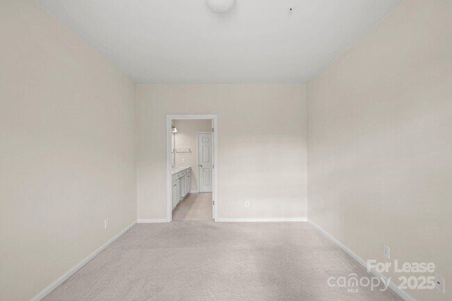Building Photo - 11546 Costigan Ln