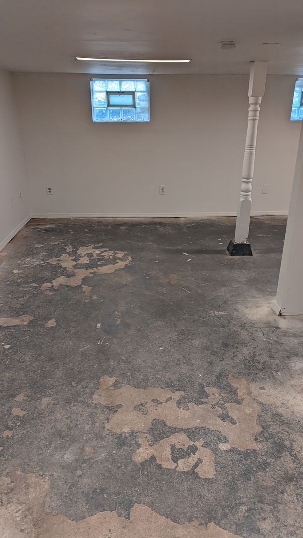 Building Photo - Spacious 2-Bedroom Home Available NOW!